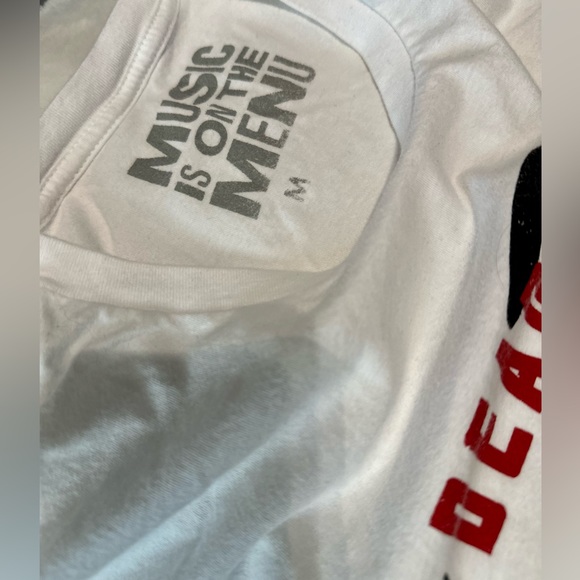 Make Offer ⭐️ Vintage Dive Bar T-Shirt - Like New! Medium - Picture 2 of 3